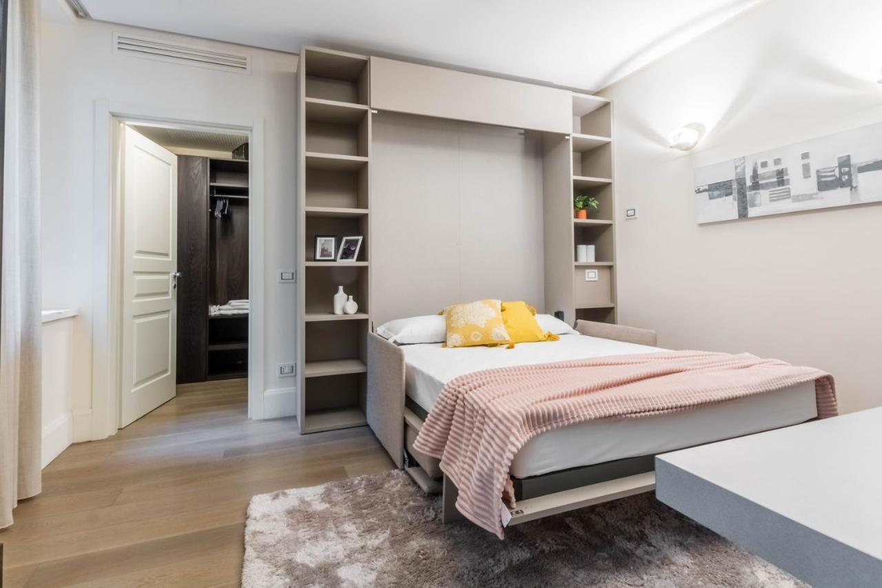 Apartmán Joivy Elegant Studio For 2 Near Duomo Di Milán Exteriér fotografie